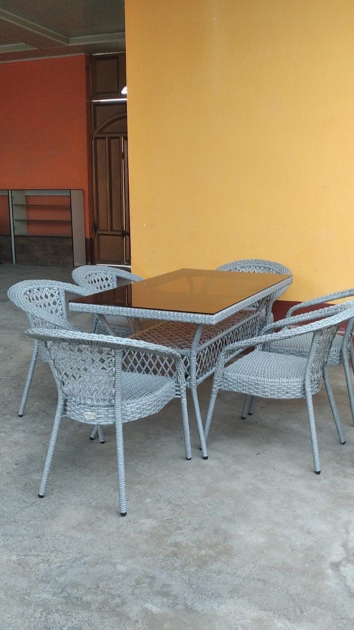 Ratan stullarni sifatli garantiya