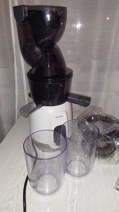 Storcător fructe/legume cu melc, la rece