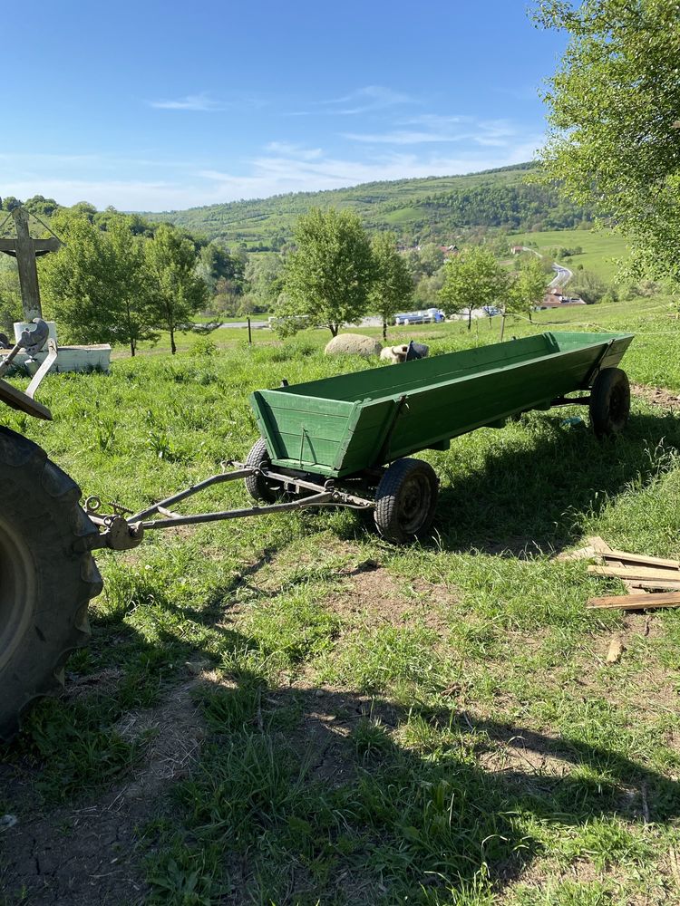 Vând faiton/căruță după tractor