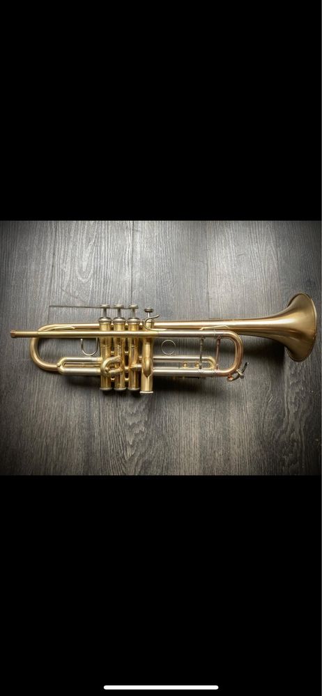 Тромпет Vincent Bach Stradivarius Quartertone