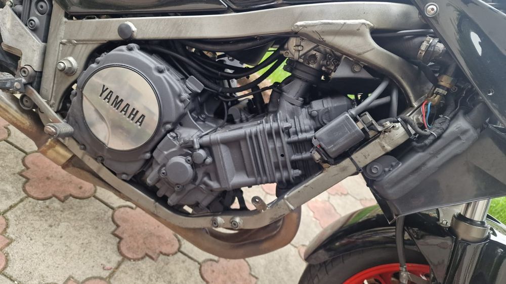 YAMAHA Fz 750 an 1986, atestat istoric