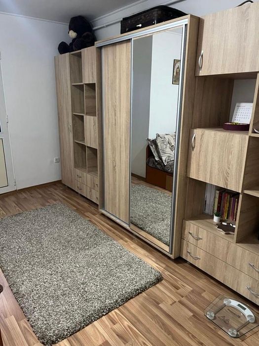 Vând garsonieră Mioveni