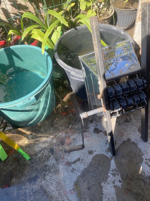 Tocator pentru fructe manual