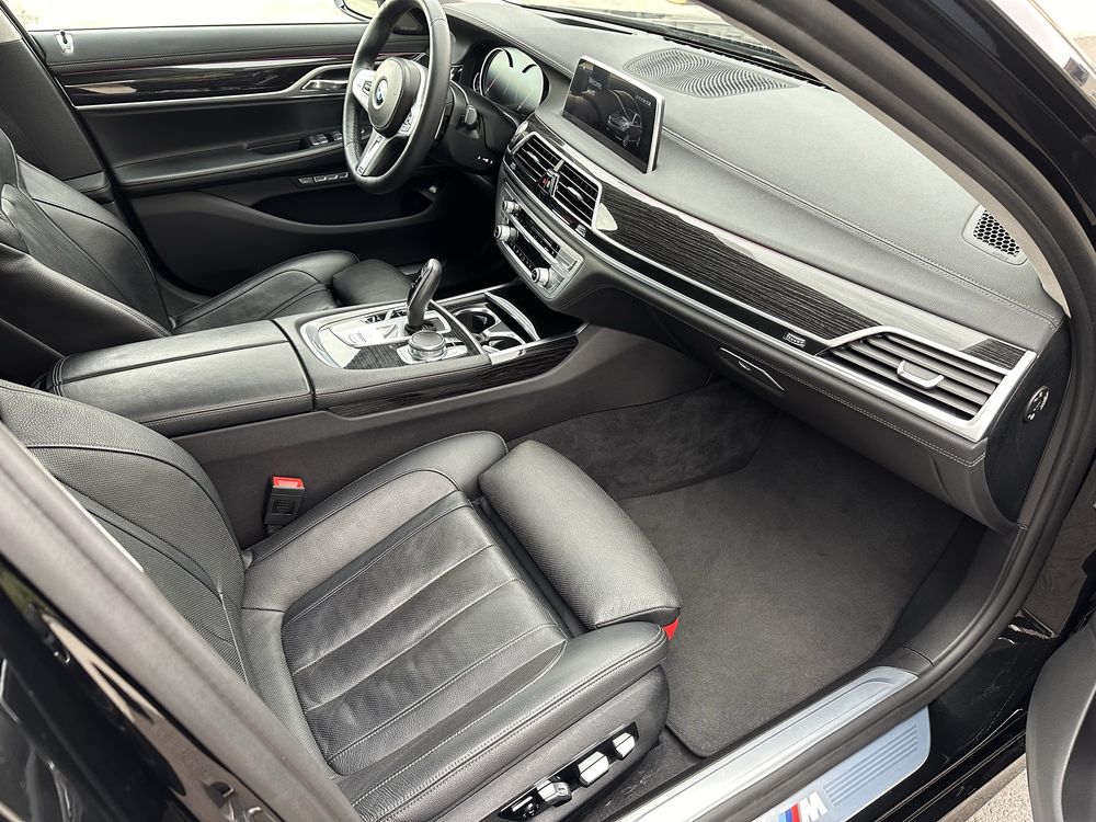 BMW Seria 730d L X-Drive M-Paket 265 CP G11 - 2019