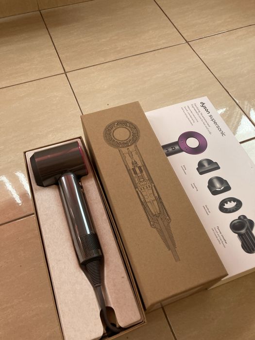 Uscator Dyson Supersonic