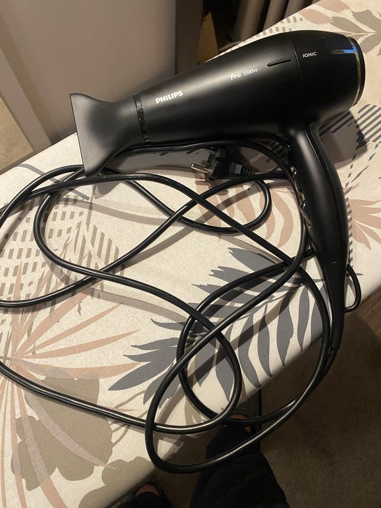 Сешоар Philips Pro 2300 W