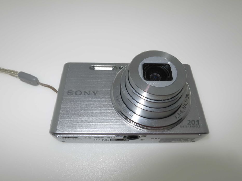 SONY Cyber-shot W830 компакта камера цифров фотоапарат 20MP - НОВ