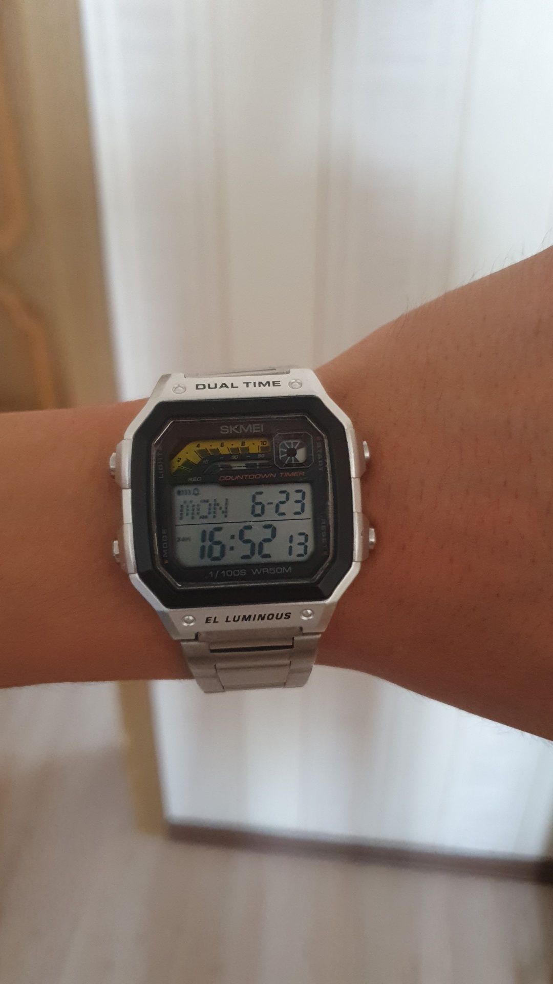 Часы электронные акция Casio illuminator