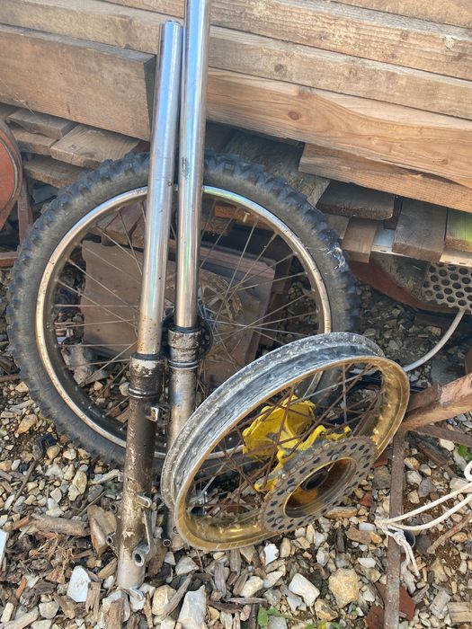 Vând diferite piese motocross ! Yz - Dt