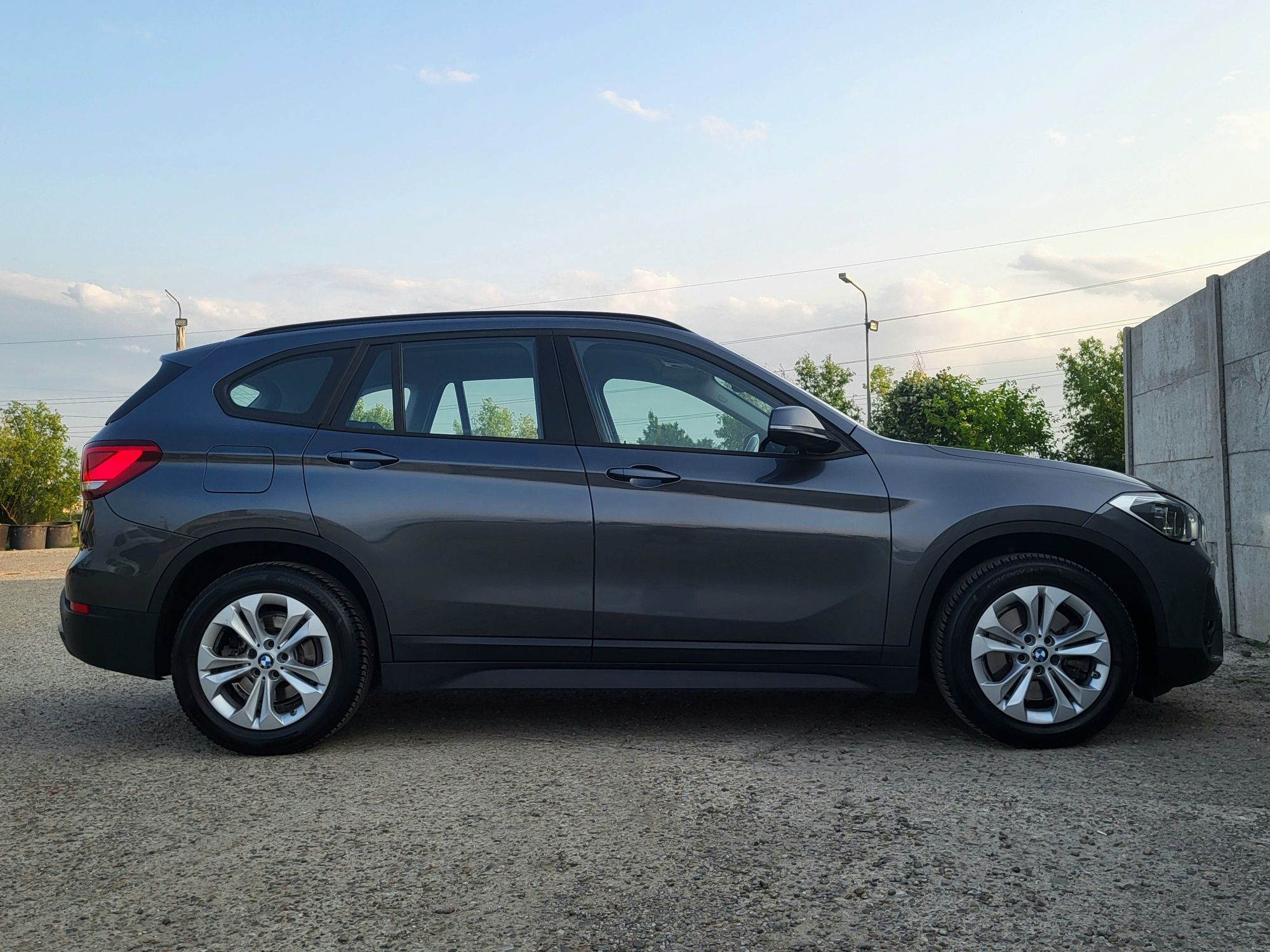 Bmw X1 2021/10/benzina +electric/adus recent
