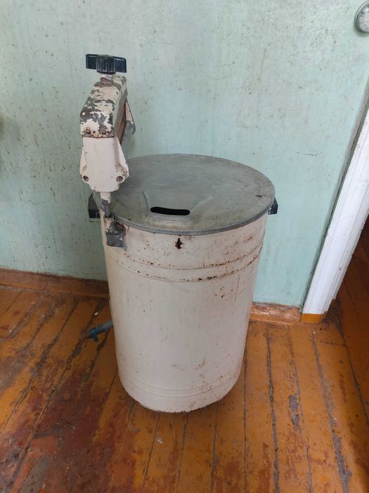 Электродвигатель от стиральной машинки "Алма-Ата" СССР