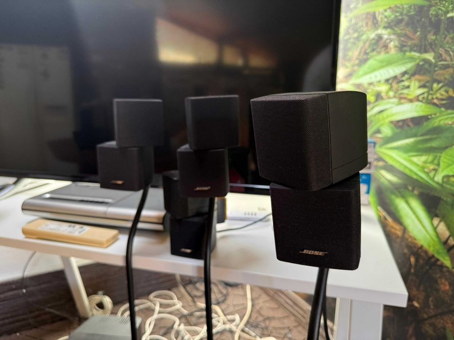 BOSE Acoustimass 5 Series III / 5.1 / Complet cu telecomanda / Stativi