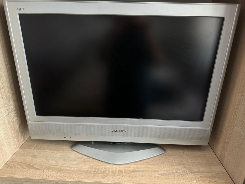 TV Panasonic Viera  80 cm