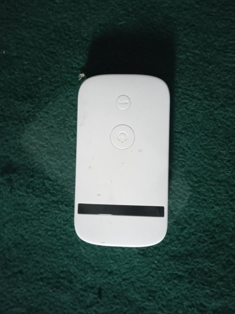 Carmani Wifi router ishlab turibdi sim carta salinadi
