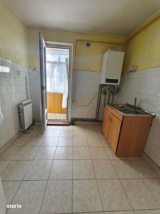 Apartament 3 camere, 61mp, zona Hurmuzachi, Radauti