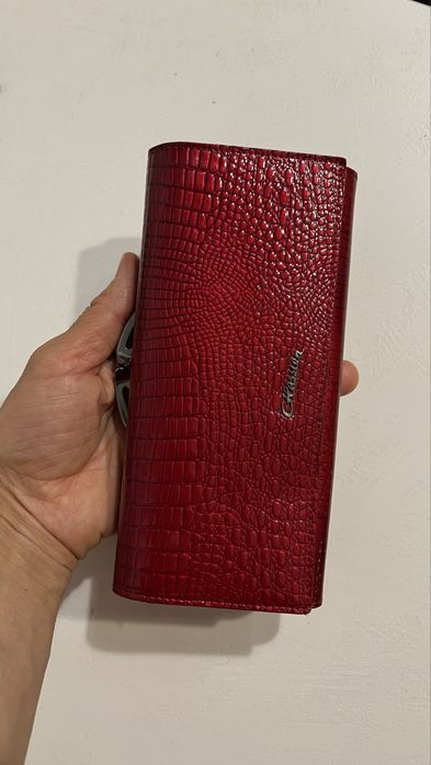 Кожаный Кошелек