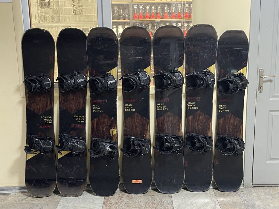 Сноуборд с креплением в отличном состоянии