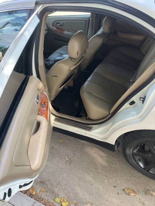 Nissan maxima 3L