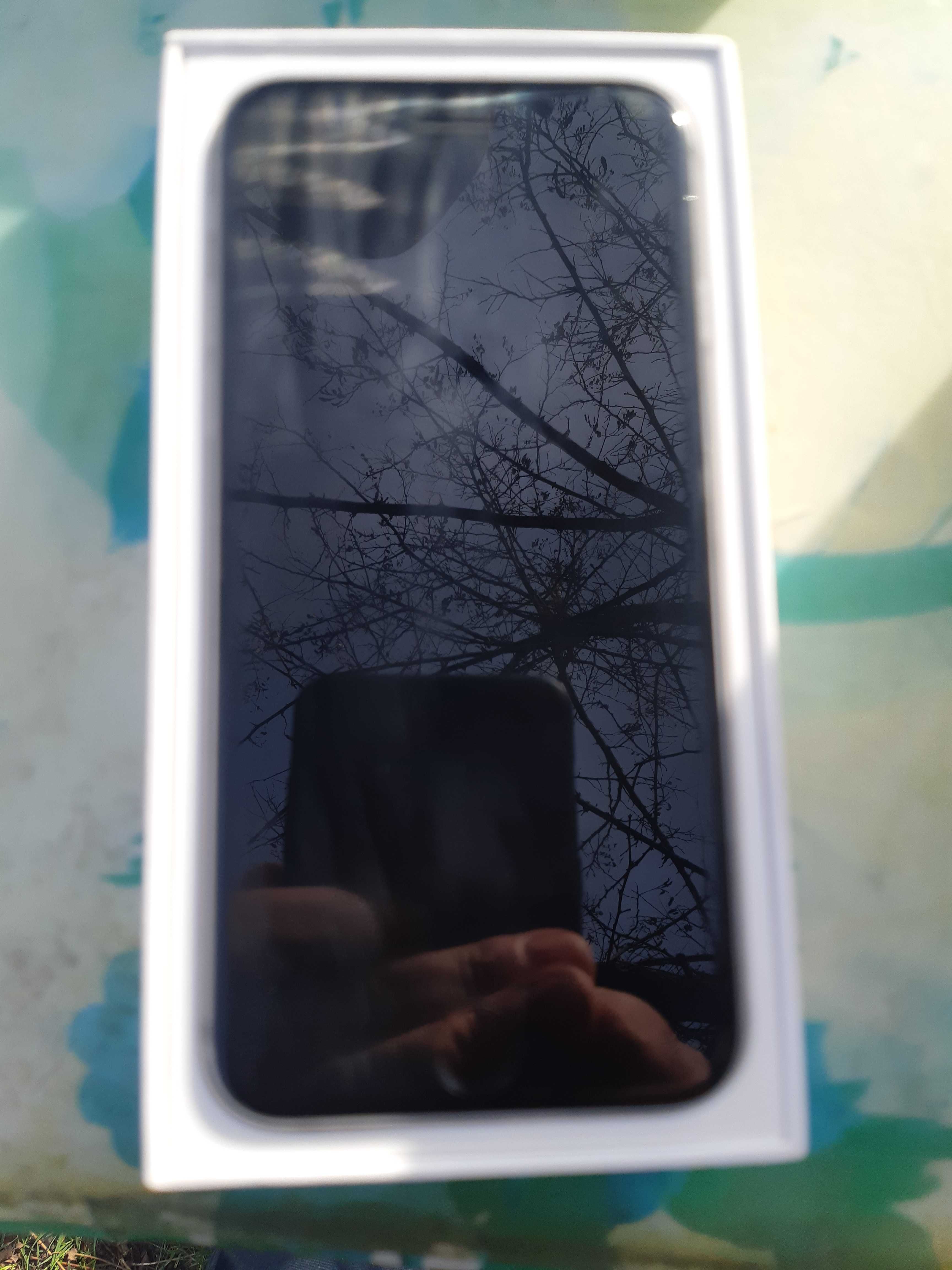 Vand I-Phone 6s puțin folosit