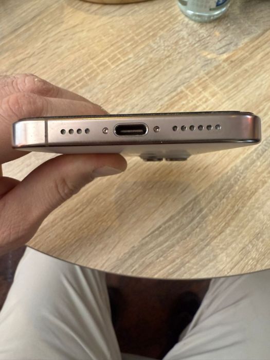 iPhone 16 Pro Max 256 GB, Desert Titanium