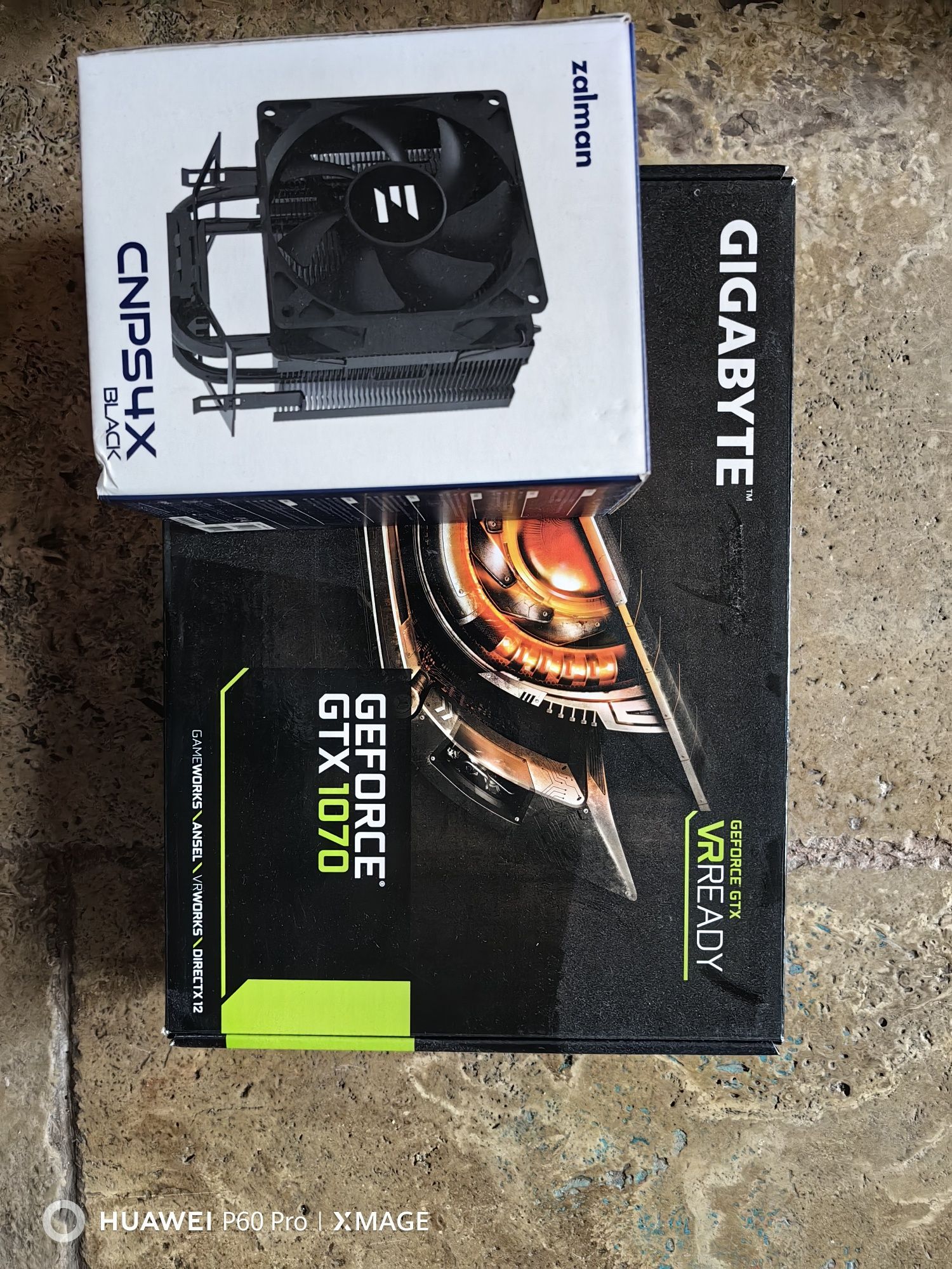 Vând unitate i5 8600k + LCD Aoc 25"