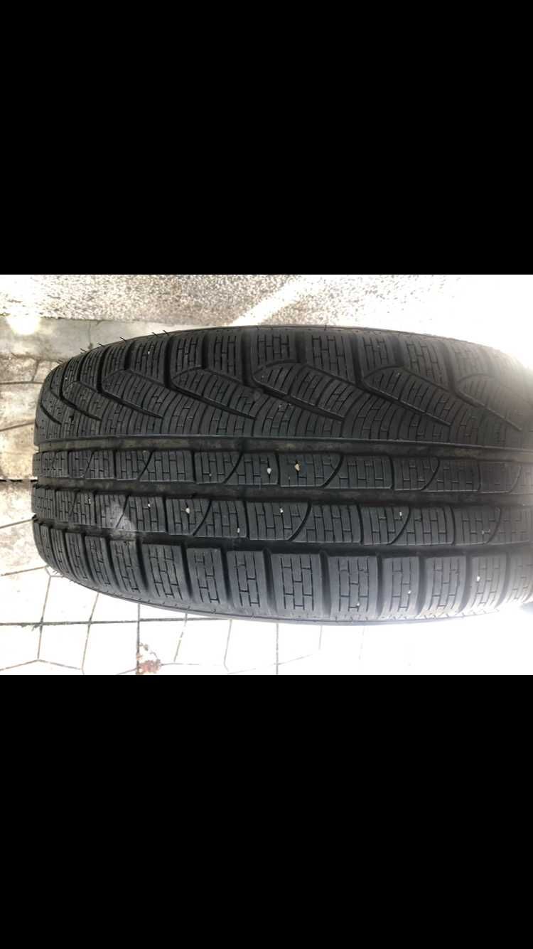 Гуми с джанти 245/45R18 за BMW