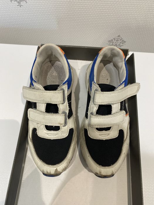 Продам кроссы Thomas Graf