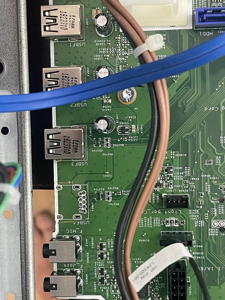 Carcasa Desktop HP Pav Gaming + Placa baza defecta