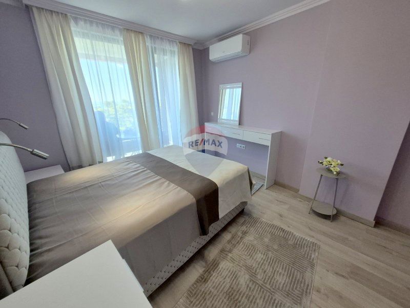 Дава се под наем Двустаен апартамент в Варна, Бриз - 74 кв.м за 1000 € - Снимка #10