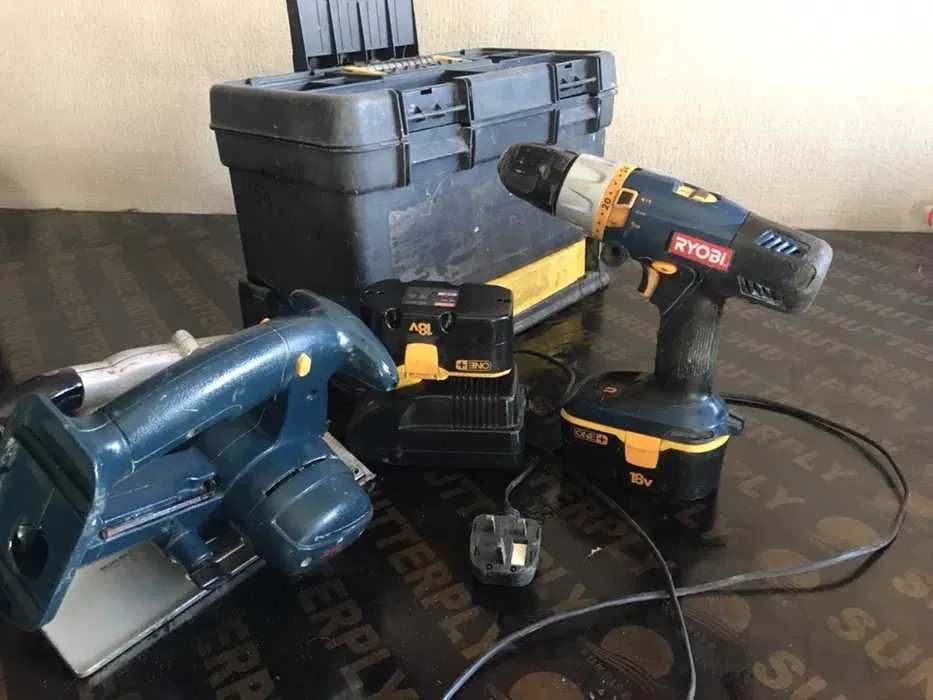 Ръчен цирколяр+винтоверт Ryobi на батерии 18v
