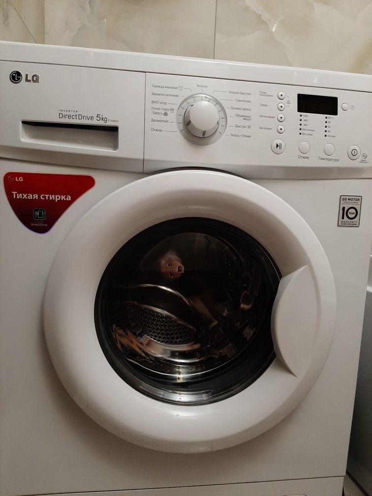 Продам  стиральную машину.