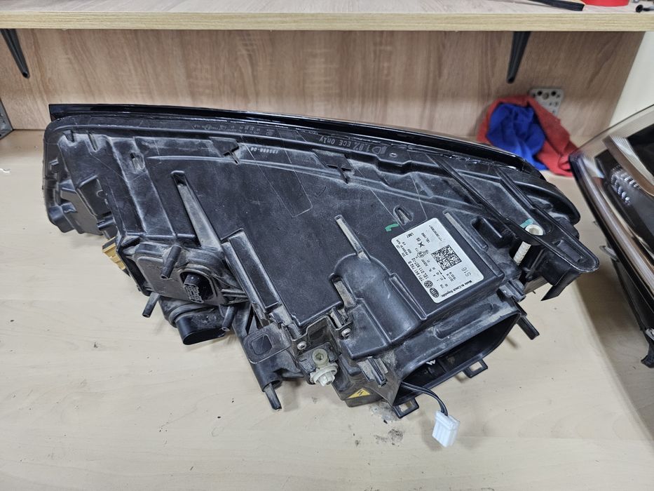 Фар Фарове VW Tuareg 7P Face far farove туарег 7п