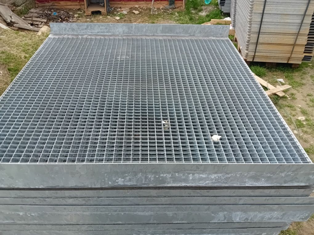 Grătare zincate 4mm grosime transport