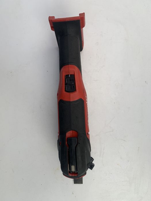 Milwaukee M18 FMT/безчетков мултифункционален уред/2021г