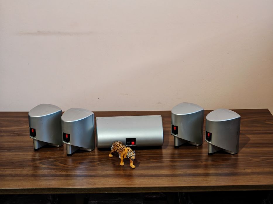 Jbl 140SAT. Boxe home cinema 5.0. Sunet curat specific Jbl. Preț fix !