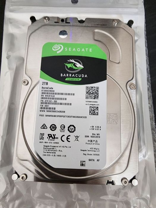 Жёсткий диск Seagate, 2TB.