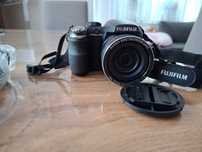 FUJIFILM фотоапарат с подарък чанта.Без забележки.