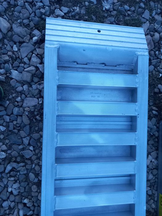 rampe aluminiu 3 tone. rampe aluminiu 3 m, o piesa