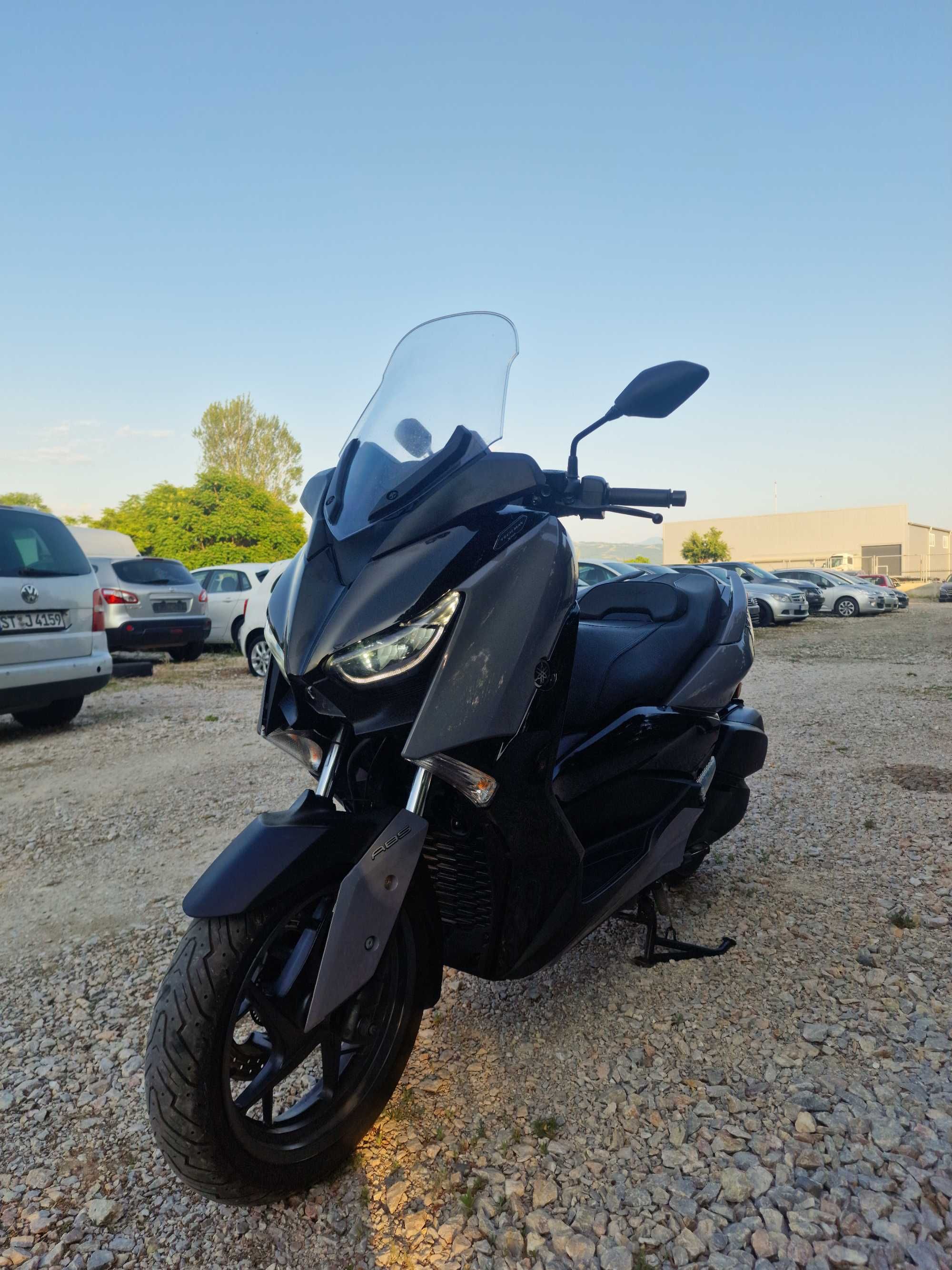 Yamaha x-max 300cc 2020г