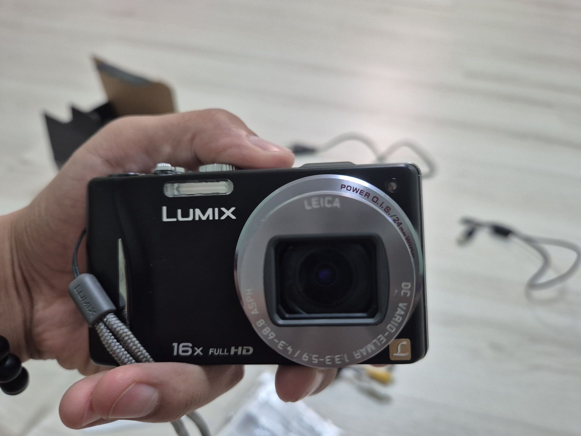 Panasonic Lumix TZ20