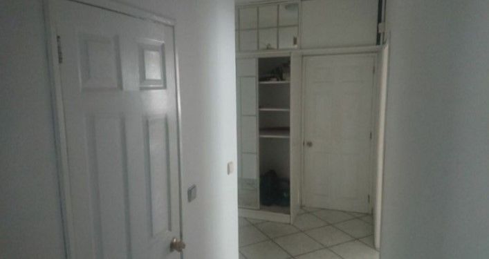 Продава се Многостаен апартамент в София, Гоце Делчев - 150 кв.м за 1667 €/кв.м - Снимка #13