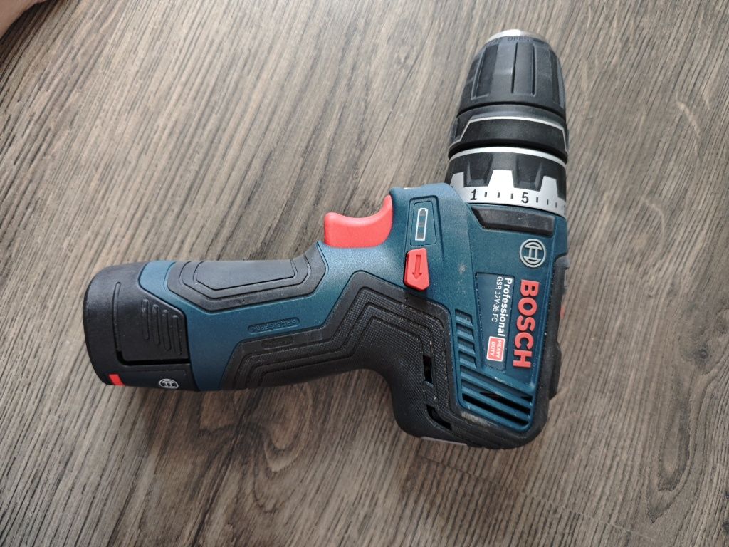 Акумулаторен винтоверт Bosch GSR 12V-35 FC, 12 V,