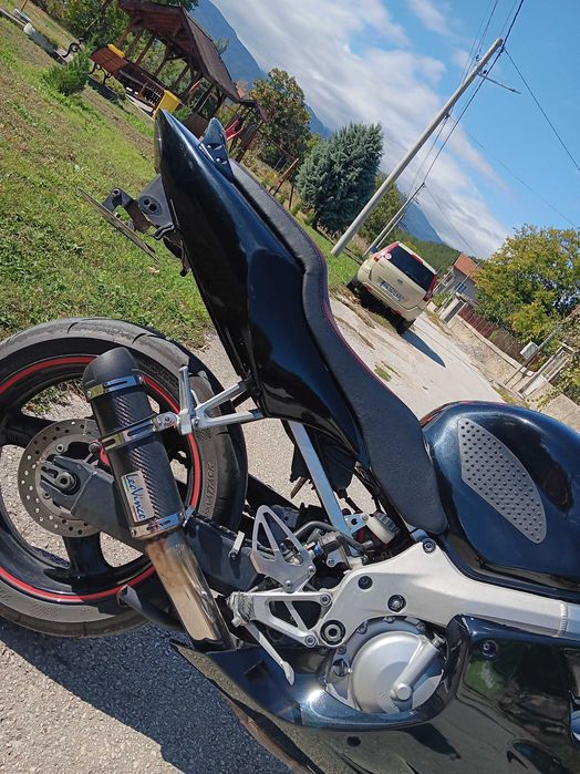 Honda CBR 600 F (1999 г.)