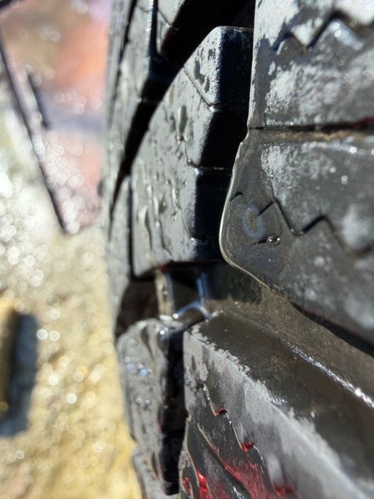 Anvelope Bridgestone Blizzak 225/65R17 + jante Alutec