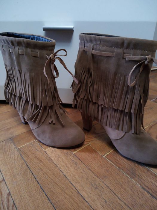 2 чифта нови боти номер 41