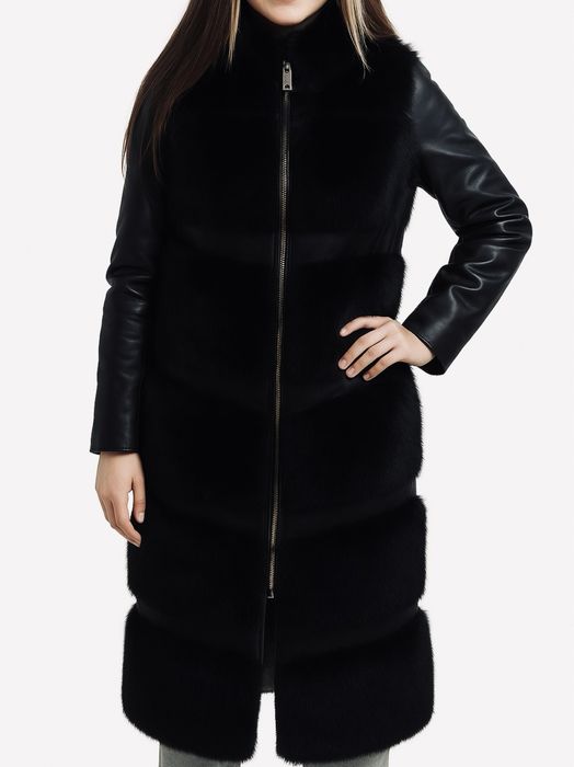 Шуба от MaxMara.