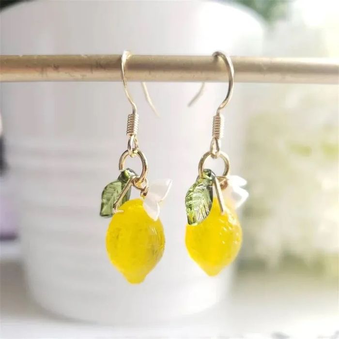 Лимонени обеци страхотен модел