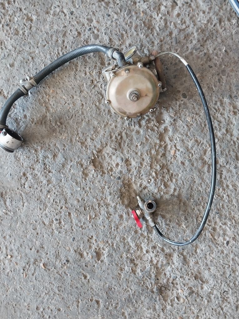 Reduktor gaz sotiladi 3pokaleniya