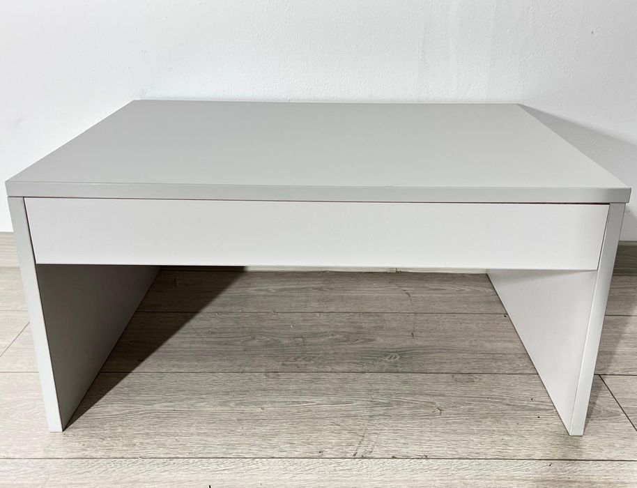 Masă Joasă din PAL; Măsuță de Cafea