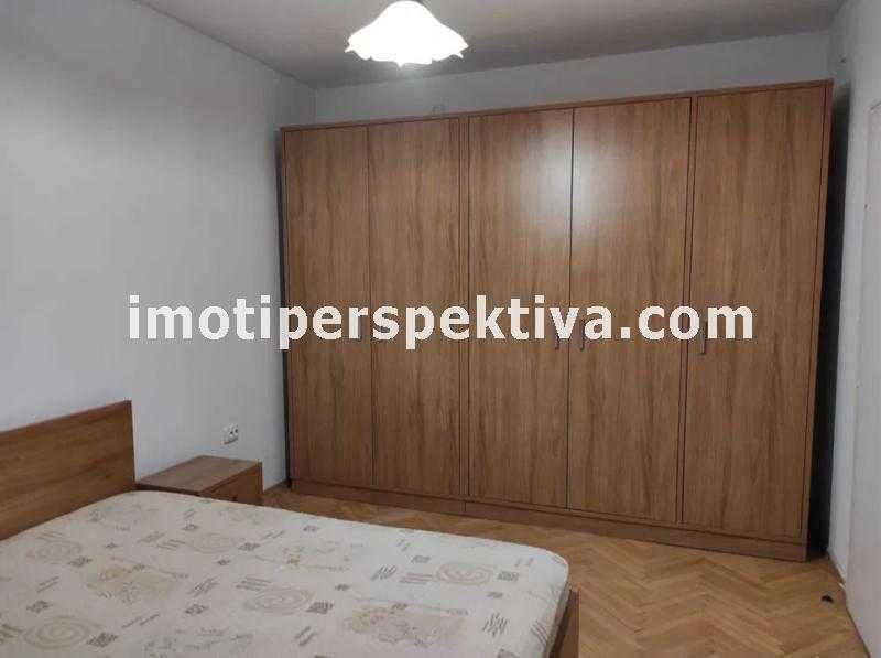 Продава се Тристаен апартамент в Пловдив, Кючук Париж - 82 кв.м за 1592 €/кв.м - Снимка #5